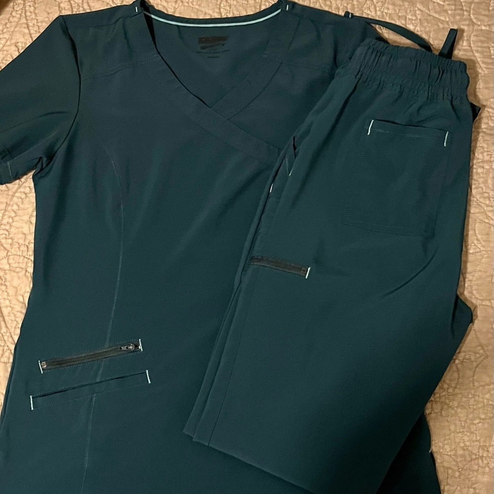 Scrubstar Teal scrubs size small